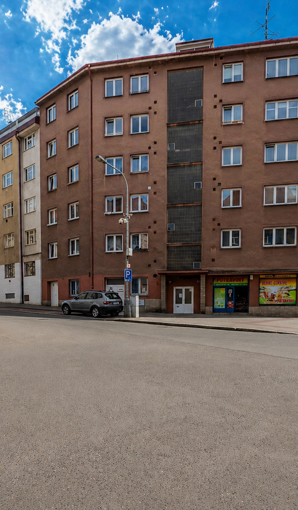 2+kk v původním stavu, ul. Pivovarnická, Praha 8- Libeň